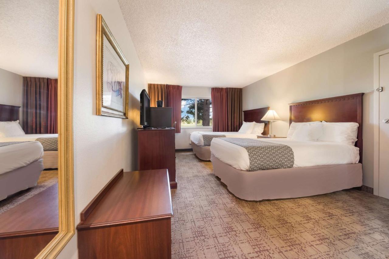 Surestay Hotel By Best Western Thomson Exterior photo