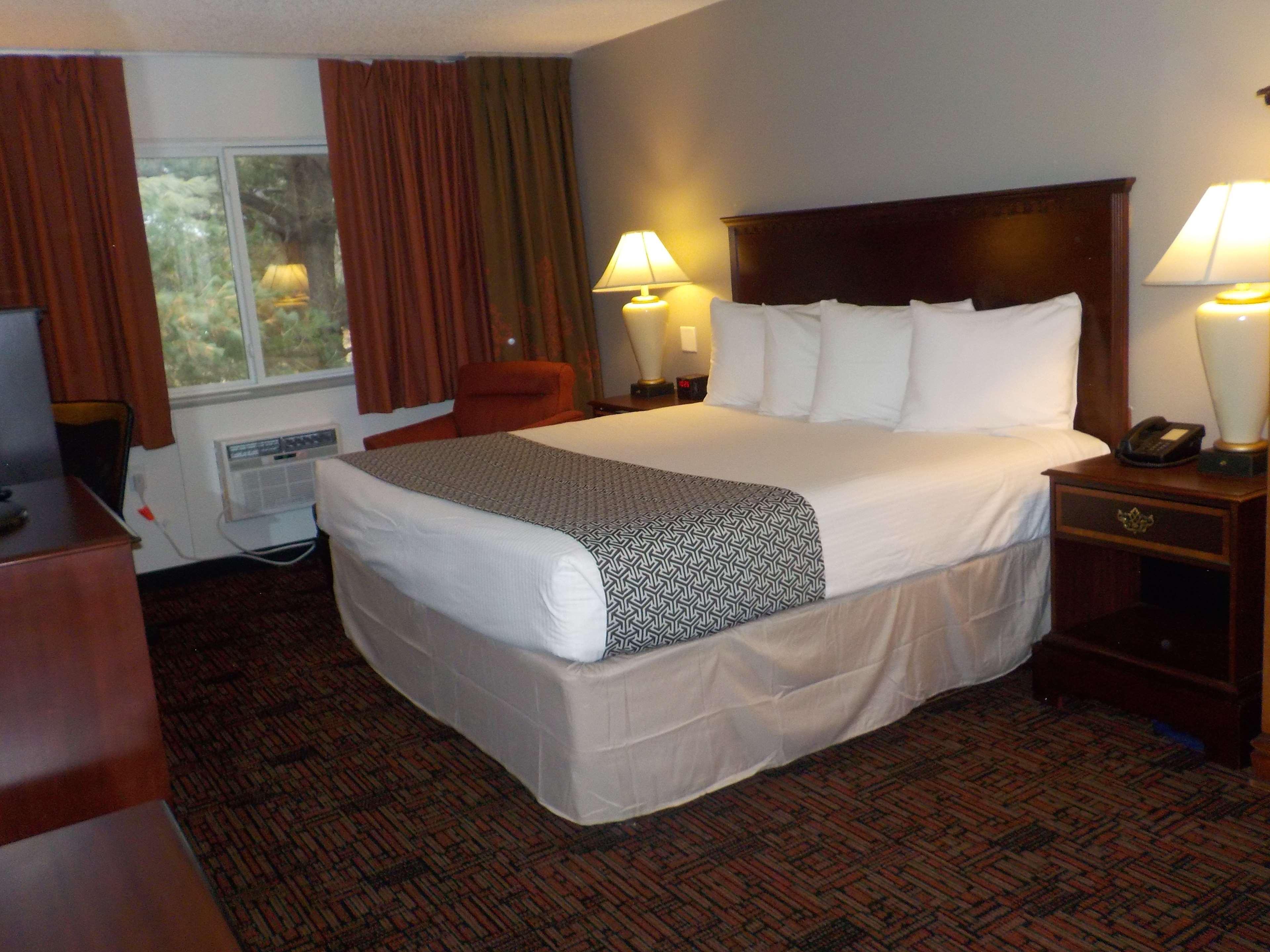 Surestay Hotel By Best Western Thomson Room photo