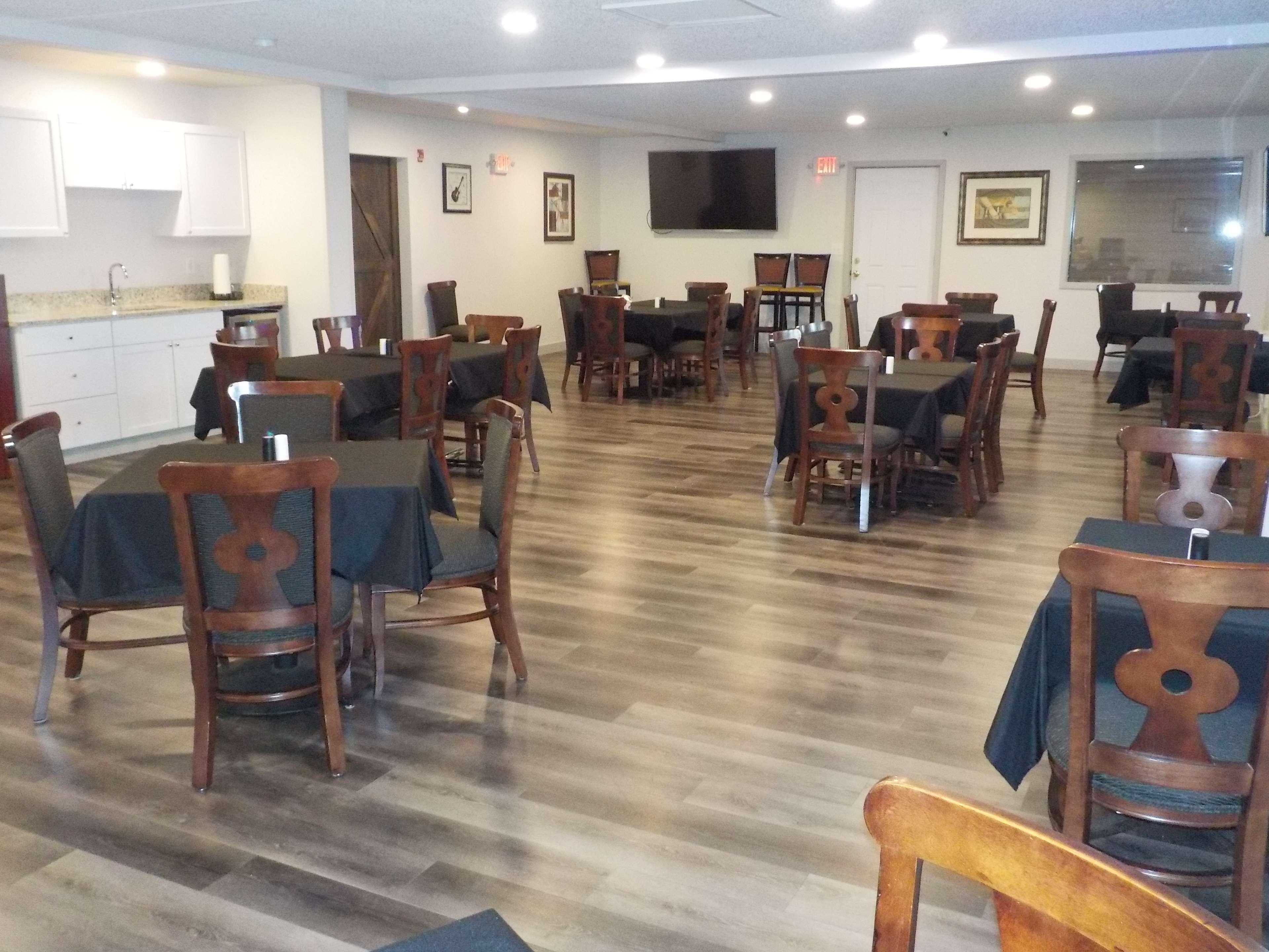 Surestay Hotel By Best Western Thomson Facilities photo
