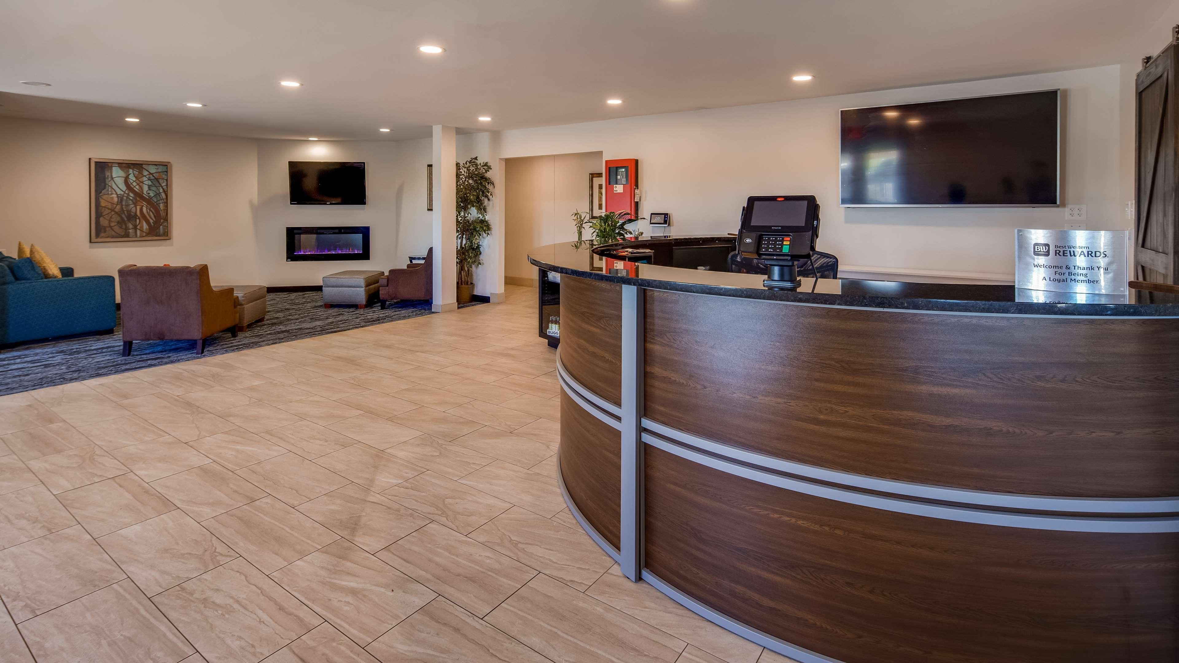 Surestay Hotel By Best Western Thomson Exterior photo
